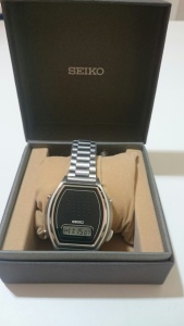 【画像】SEIKO男性用音声腕時計