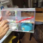 次の活動を物などを触って連想する箱（個人別）