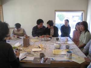 【画像】指点字で交流